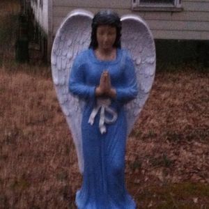 Meet your Posher, Gwen